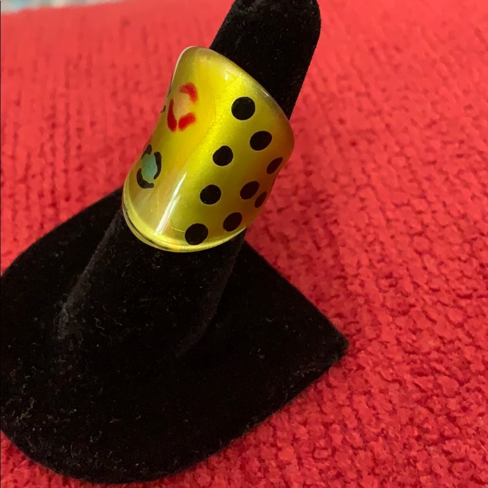 Fun Ring โ ๐โ Perfect for feminization!! - Picture 2 of 2